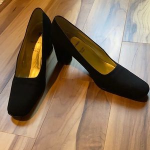 Bruno Magli pumps in black